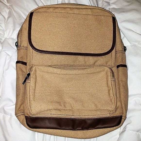 V-PAX Handbags - 30% OFF BUNDLES NWOT V-PAX Back Pack